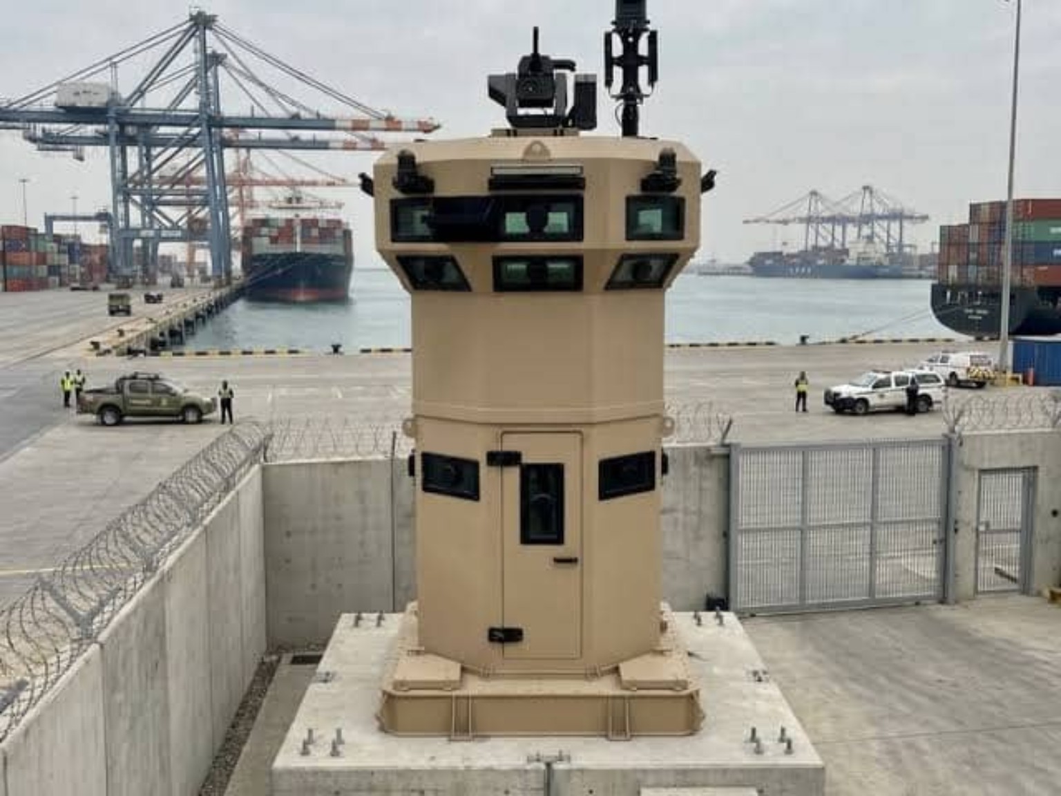 Illustration d’un poste de surveillance en environnement portuaire